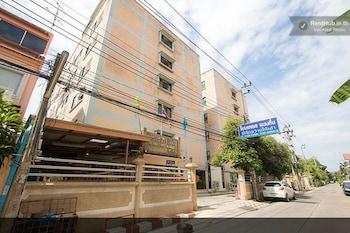 Homeplace Residence Bangkok Extérieur photo